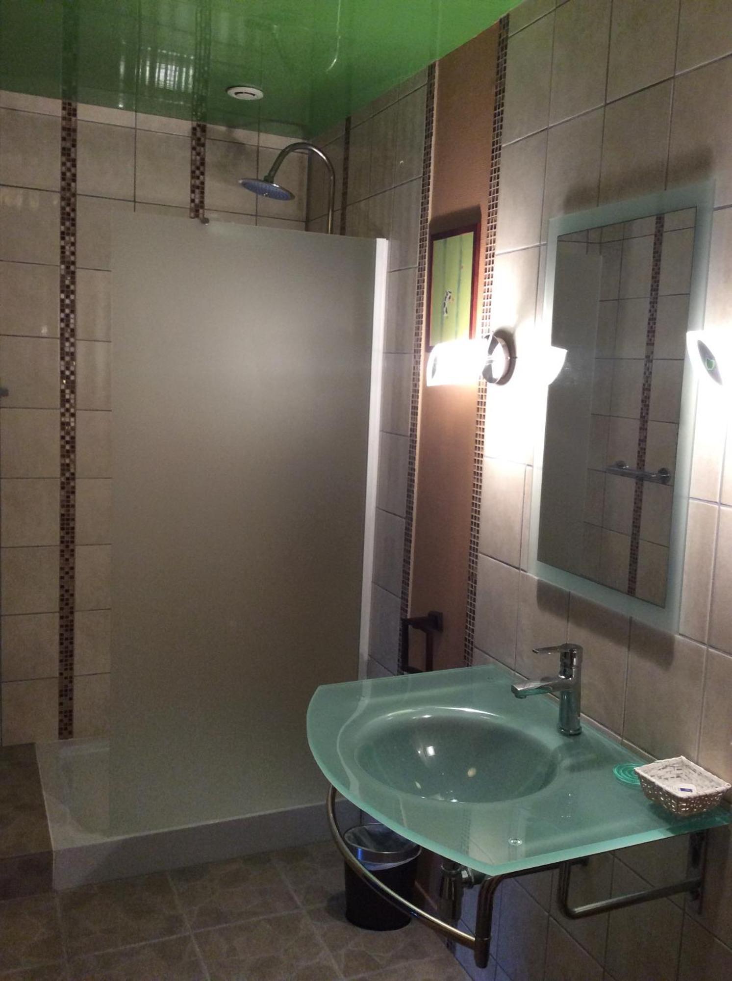 L Entre Deux Bed & Breakfast Champcey Room photo